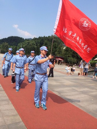 文章附图
